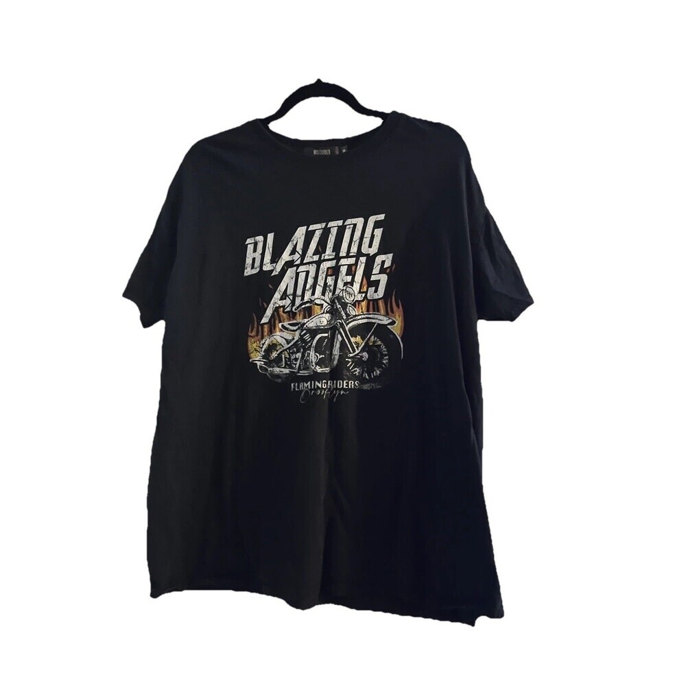 Misguided black graphic tee shirt men’s size M blazing angles